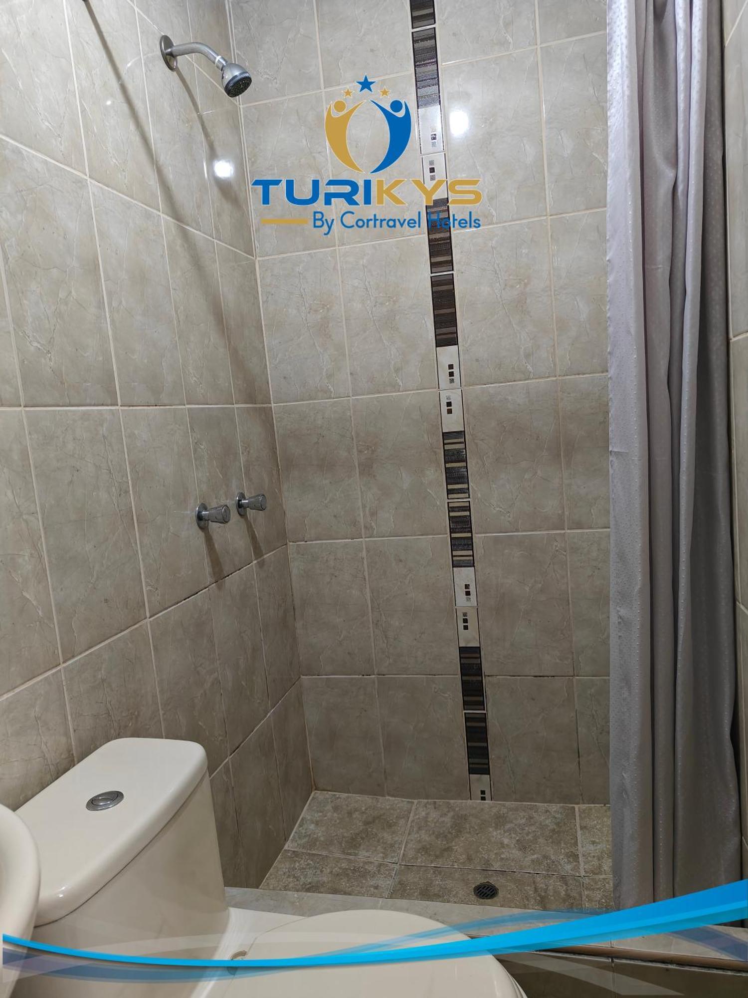 Hotel Turikys Чурин Экстерьер фото